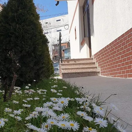 M&g Mamaia Nord بيت ضيافة 3*