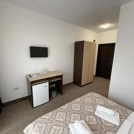بيت ضيافة M&g Mamaia Nord 3*