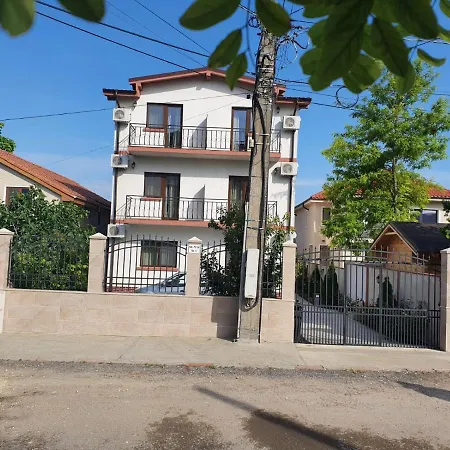 招待所 M&g Mamaia Nord 3*