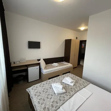 M&g Mamaia Nord بيت ضيافة 3*